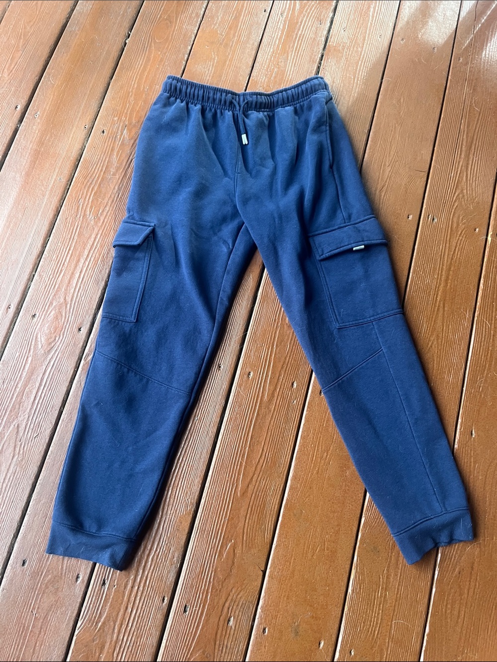 Epic threads jogger in navy-NWOT